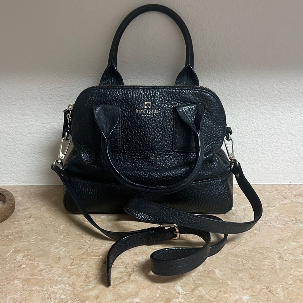 Black Kate spade purse
